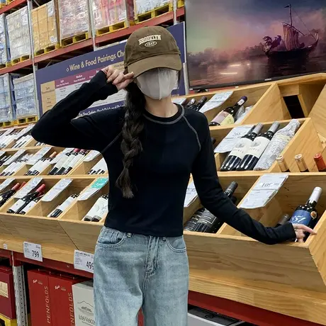 KWV真维斯黑色长袖t恤女2025新款春秋修身显瘦内搭上衣打底衫图片