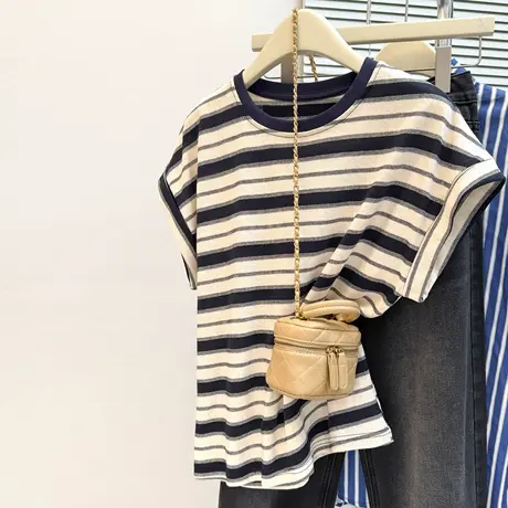 撞色条纹圆领飞飞袖T恤女夏季2025新款宽松韩版百搭正肩短袖上衣图片