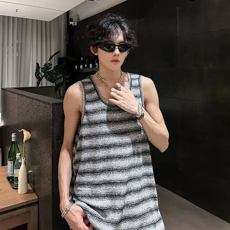 休闲背心男夏季2025新款复古条纹宽松上衣大码潮牌运动ins美式T恤图片