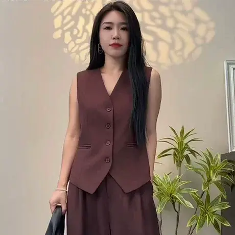 法式复古外穿西装马甲开衫女士秋季洋气减龄显瘦气质无袖背心上衣图片