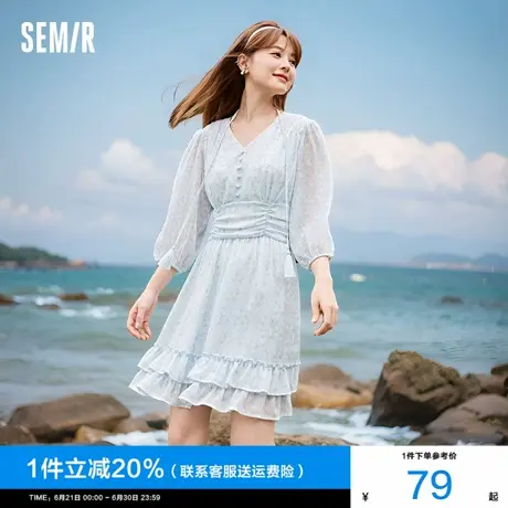 森马连衣裙女荷叶边V领短裙2025春季新款收腰雪纺肌理森系碎花裙图片