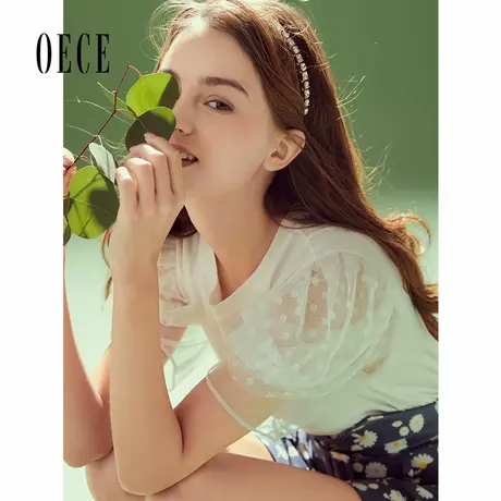 Oece春夏新款女装法式梦幻欧根纱泡泡袖圆领短袖T恤图片