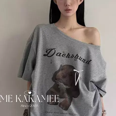 韩国东大门夏季新款时髦小狗印花宽松一字肩斜领短袖T恤休闲上衣商品大图