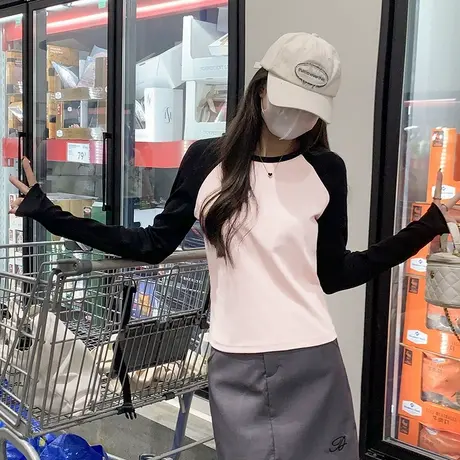 KWV真维斯粉色长袖t恤2025新款女秋季小个子修身短款内搭上衣商品大图