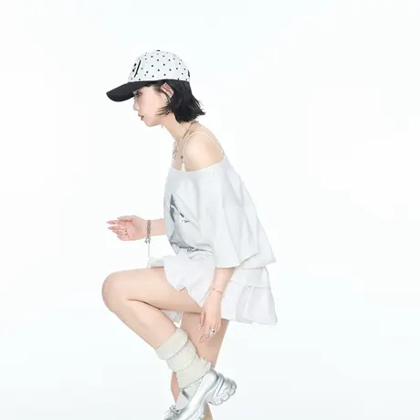 一字领斜肩短袖T恤女2025新款美式复古印花夏季宽松辣妹风上衣图片