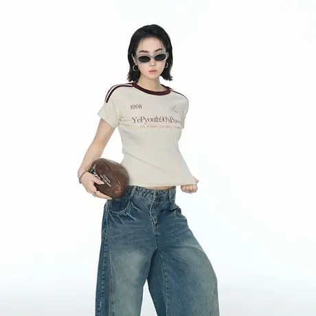 2025夏季新款潮牌复古短款印花短袖T恤女修身显瘦街头风半袖上衣图片