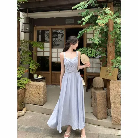 韩语琳 7/08 韩系浅蓝色吊带连衣裙女2025新款收腰显瘦气质长裙商品大图