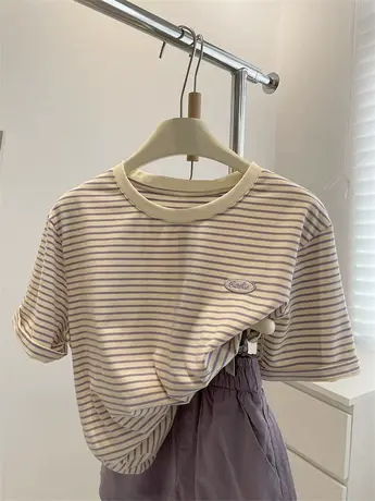 显白奶油芋紫细条纹T恤女！夏季百搭宽松显瘦休闲上衣棉质短袖tee图片