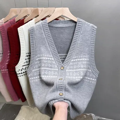 2024韩版时尚设计针织马甲女无袖开衫外搭坎肩背心无袖毛衣马夹图片