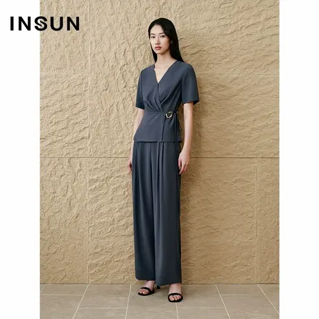 INSUN恩裳专选2025夏季凉感醋酸褶裥直筒休闲裤商品大图