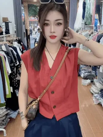 欧货时尚百搭夏季设计感简约无袖气质小衫薄款纯色V领显瘦上衣女图片