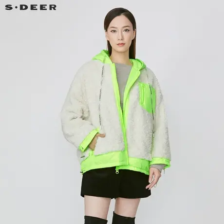sdeer圣迪奥女装个性连帽撞色字母仿羊羔毛拼接外套S21462301图片
