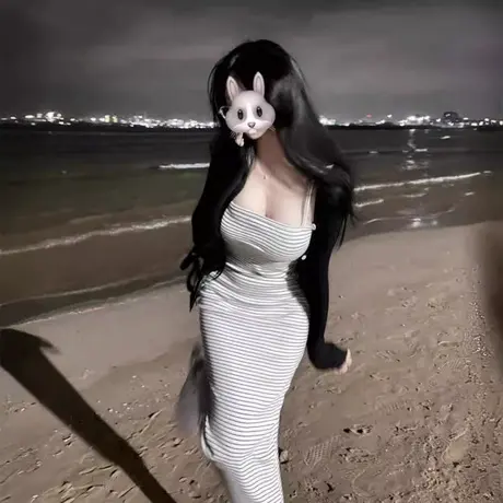 现货~韩国条纹吊带连衣裙紧身后开叉性感女人味长期度假商品大图
