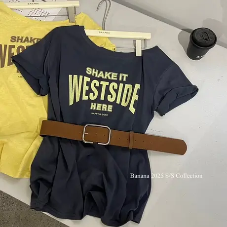 2025夏季新款韩版设计感字母印花短袖T恤女宽松一字斜肩上衣ins潮图片