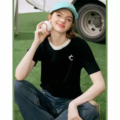 a02简约撞色刺绣设计休闲女式针织衫2025春季百搭短袖上衣图片