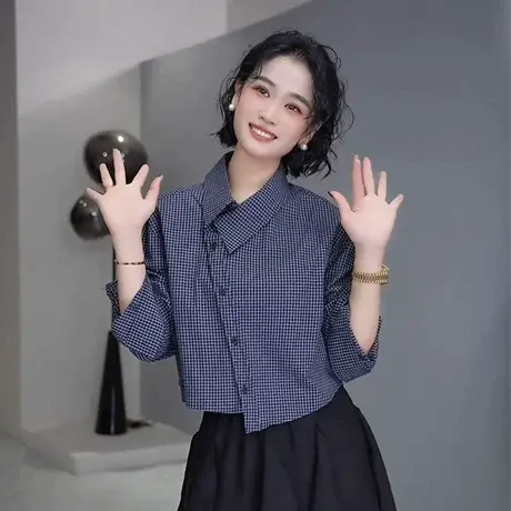 2025春季新款气质法式衬衣不规则斜襟宽松百搭短款小众格子衬衫潮商品大图