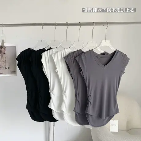 自制2022夏新款慵懒纯欲V领T恤小飞袖不规则下摆设计上衣女图片