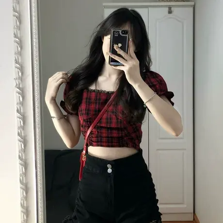 红色格子女2024夏季新款上衣高级感短袖抽绳盐系小个子炸街女上衣图片