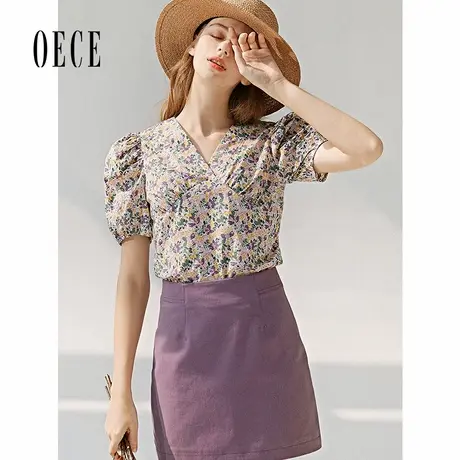 Oece夏装新款女装 紫色小碎花复古法式甜美V领泡泡袖上衣衬衫商品大图