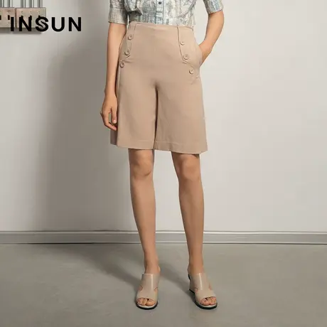 INSUN恩裳夏季棉质双兜扣薄款短裤图片