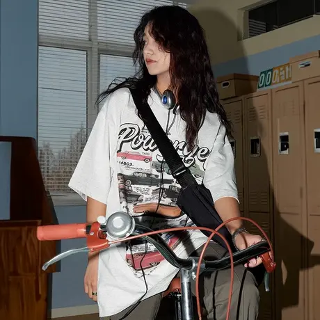 YEP美式复古汽车印花T恤女短袖ins潮设计感小众夏季纯棉半袖上衣图片