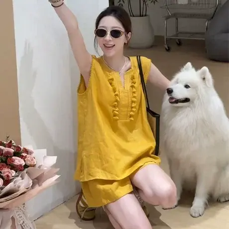 时尚V领花边无袖背心衬衫女夏季新款宽松休闲高腰阔腿短裤两件套图片