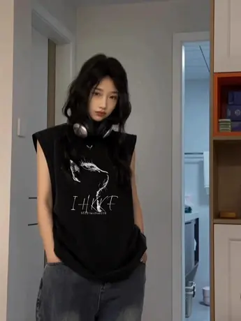 纯棉吊带坎肩背心无袖t恤女2024新款夏季外穿篮球服港风挂脖上衣图片