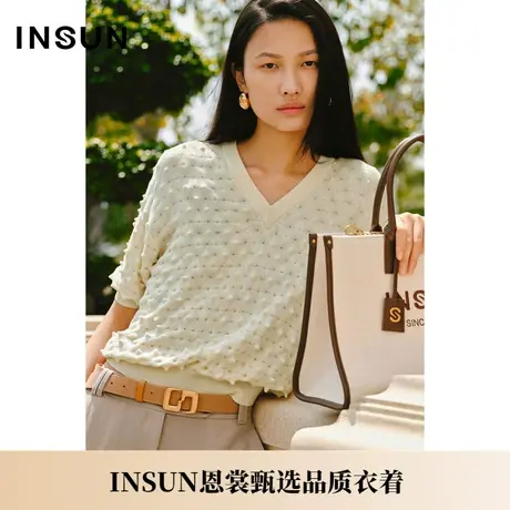 INSUN恩裳夏款醋酸立体花型简约针织衫图片