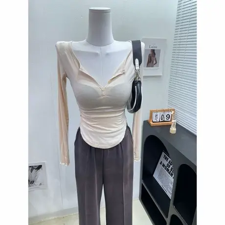 JU好穿~奶fufu！修身显身材半开领长袖T恤女薄款微透收腰防晒衫夏商品大图