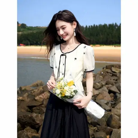 时尚气质衬衫2024年夏季新款女圆领碎花百搭个性撞色短袖上衣商品大图