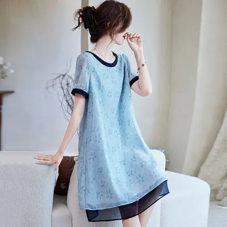 宝诗黎【新品价248元】圆领亮丝印花连衣裙FFP2183图片