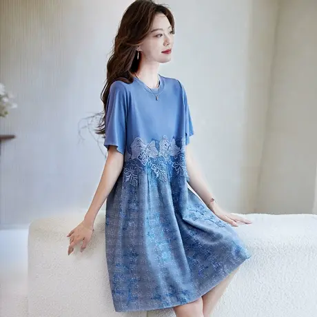 宝诗黎【新品价238元】蕾丝刺绣拼接连衣裙S0166图片