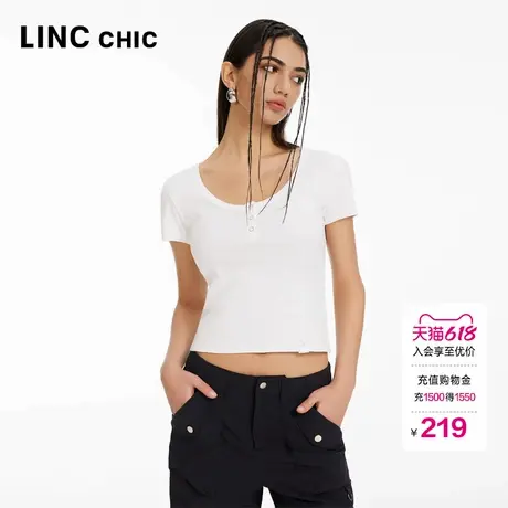 LINCCHIC金羽杰正肩短袖上衣简约截短大U领半袖T恤女S242FK357Y图片