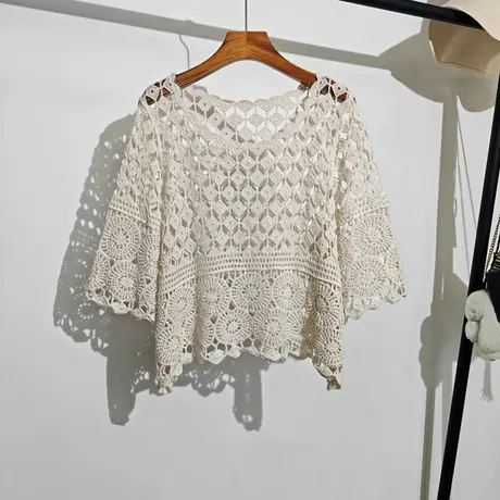 勾花镂空针织衫女夏季新款宽松圆领显瘦波西米亚度假半袖上衣外穿图片