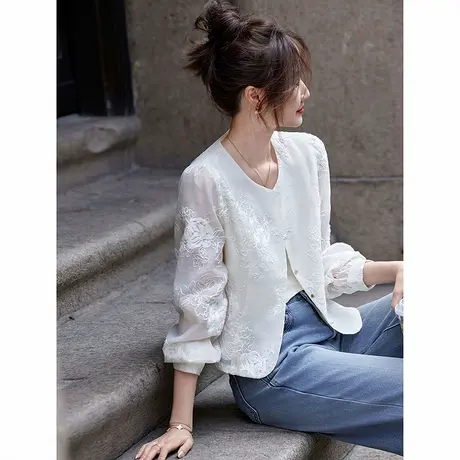 时尚气质长袖衬衫2025年春季新款女圆领百搭刺绣纯色减龄优雅上衣商品大图