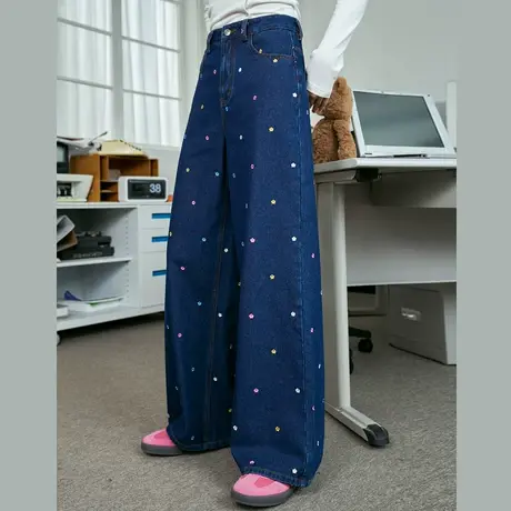a02童趣小花刺绣重工高腰阔腿裤2025夏季新款休闲宽松女式牛仔裤商品大图