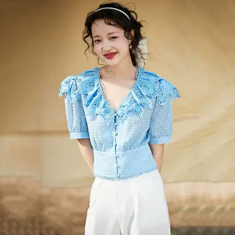 Oece优雅淑女小衫夏季新款女装蕾丝花边V领修身短款上衣衬衫图片