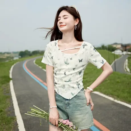 时尚气质T恤2024年夏季新款女印花修身百搭个性百搭休闲短袖上衣商品大图