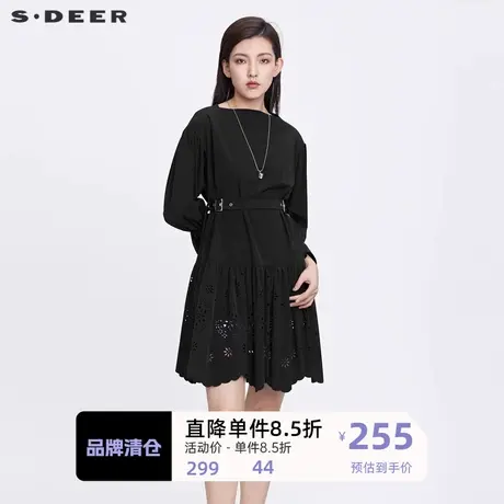 S·DEER圣迪奥女装一字领收腰镂空喇叭袖连衣裙S22181212图片