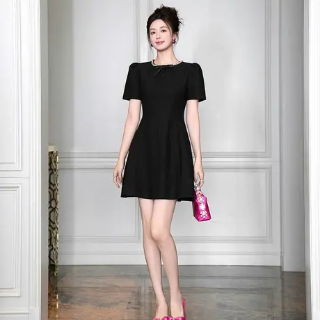 高腰显瘦小黑裙连衣裙商品大图