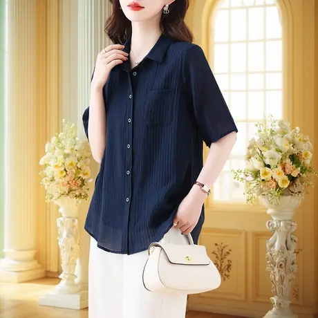 今年流行短袖衬衫女2025新款贵夫人上衣五十多岁妈妈端庄大气夏装图片
