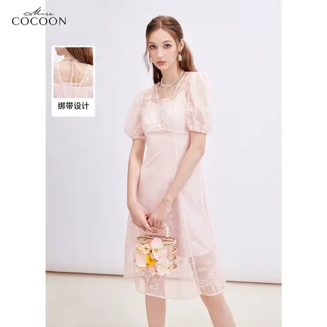 missCOCOON法式蕾丝连衣裙女2023夏装新款绣花方领中长款a字裙子商品大图