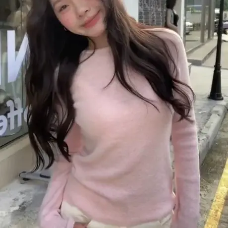 少女心浅粉色性感微透薄款针织衫长袖T恤女修身百搭外穿打底上衣图片