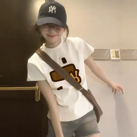 小众不撞款正肩白色短袖上衣女生学院风韩版百搭t恤衫夏季简约ins商品大图