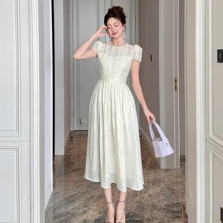 优雅显瘦女人味连衣裙图片