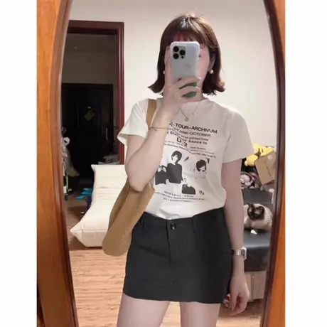 美式复古人像字母印花短袖t恤女2025新款夏季高级感修身显瘦上衣商品大图