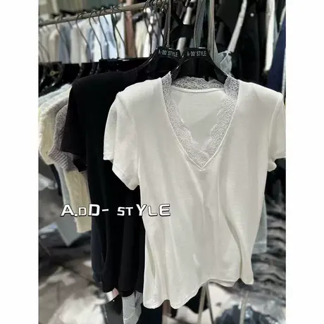 2025夏季新款时髦V领拼接蕾丝宽松百搭垫肩短袖T恤女辣妹洋气上衣商品大图