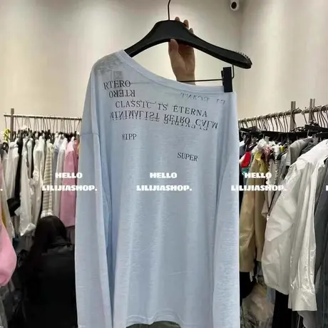 韩国东大门夏季新款印花字母慵懒斜领露肩防晒衫上衣宽松长袖T恤商品大图