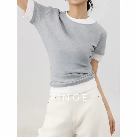 TINGE贴己撞色假两件灰白拼接T恤女夏季25年新款短袖修身打底衫图片