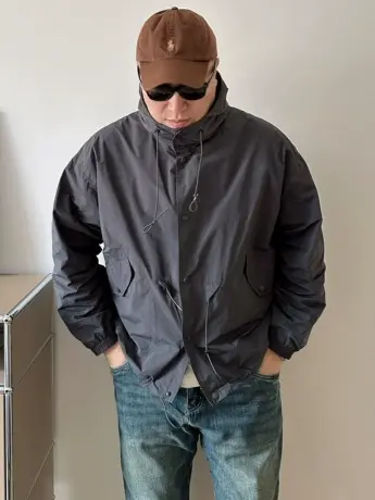 DAEVU春夏大码男装户外日系薄料廓版潮胖子加肥加大男款连帽夹克商品大图